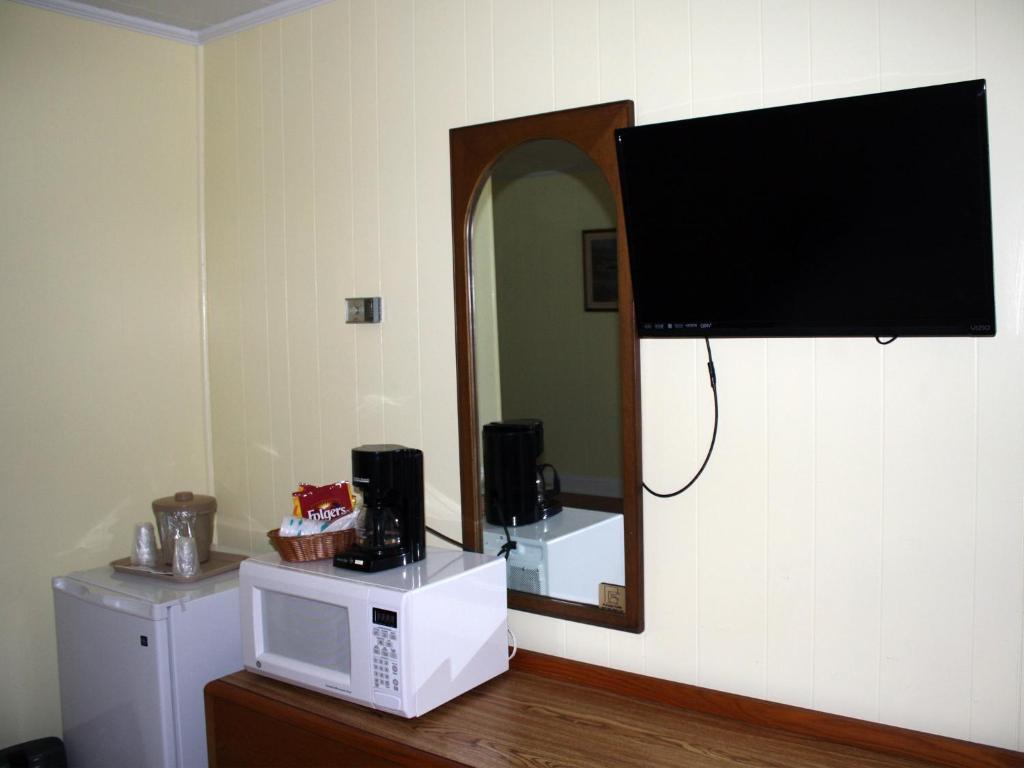 Falcon Motel Buxton Szoba fotó